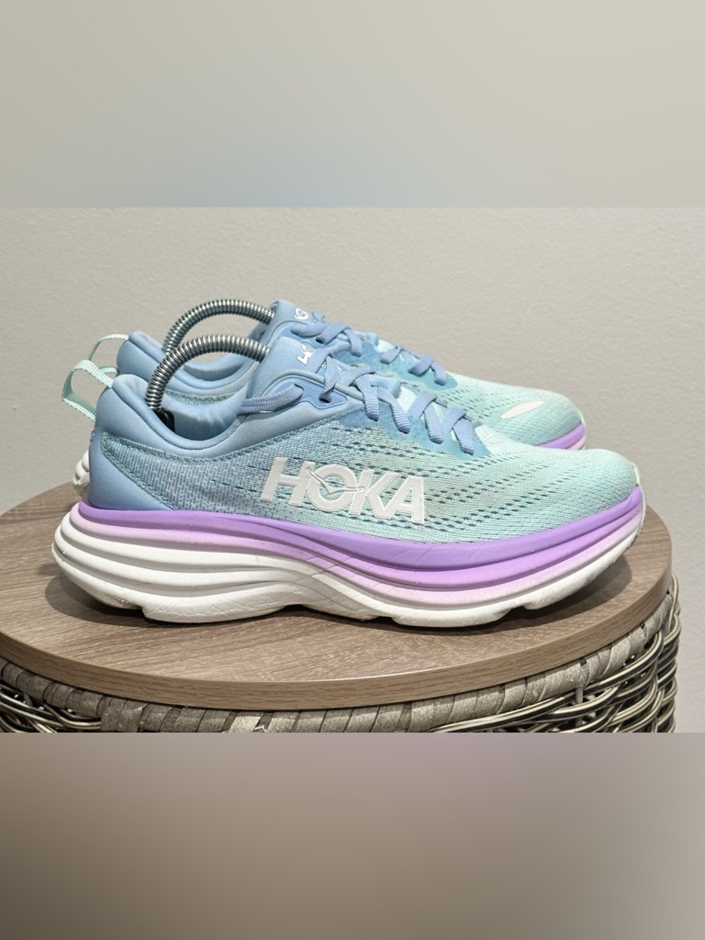Hoka Bondi 8 Sneakers